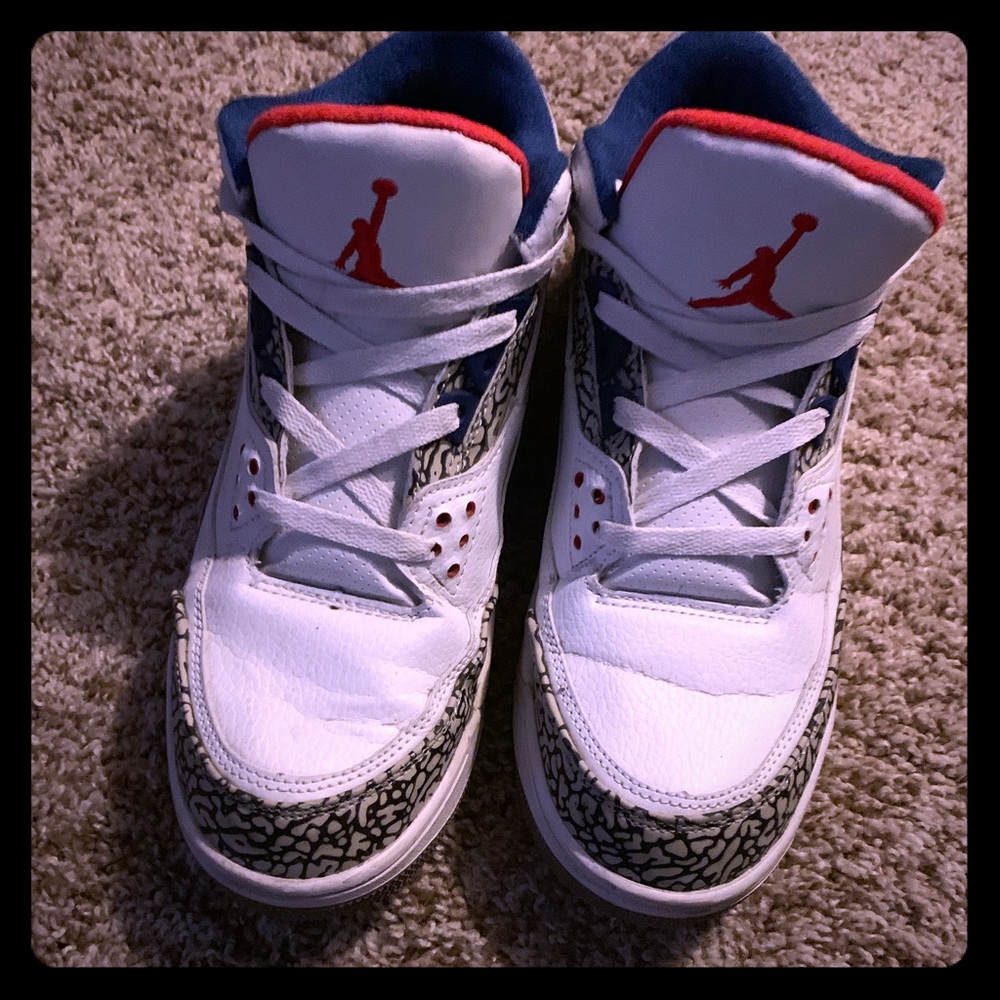 Jordan 3 true blue
